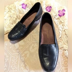 Ladies Shoes